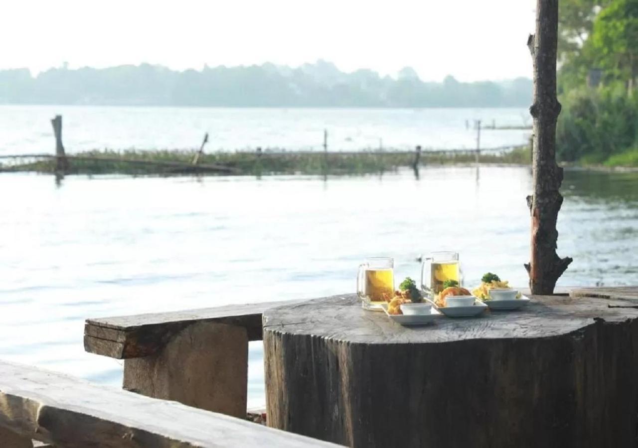Dampe Resort Piliyandala Ngoại thất bức ảnh